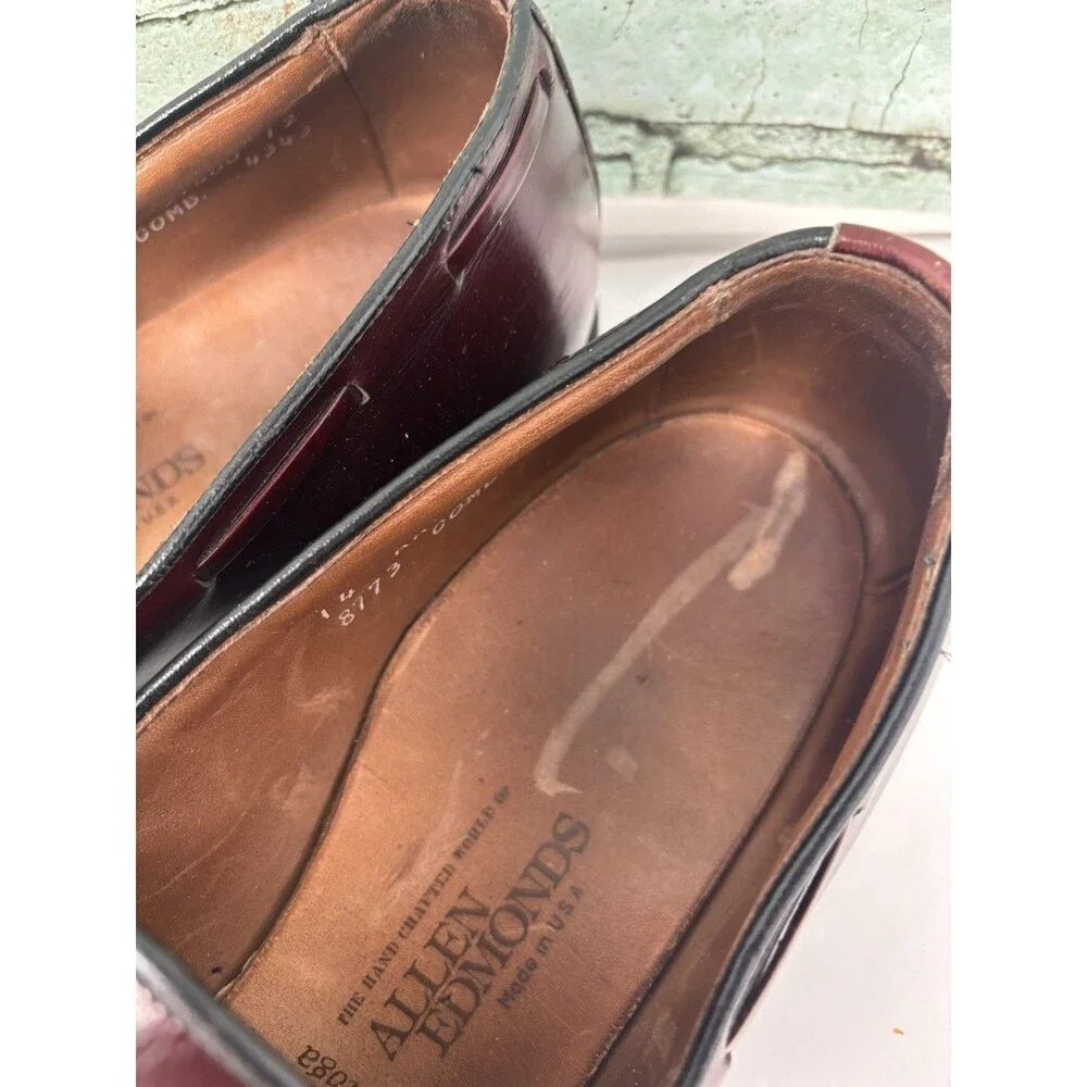 Allen Edmonds Saratoga Tassel Loafers 14 AA  Narrow Burgundy Oxblood Leather USA